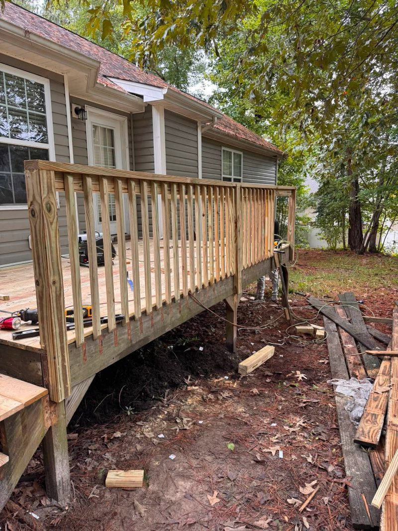 Deck & Fence Builder project in Beverly